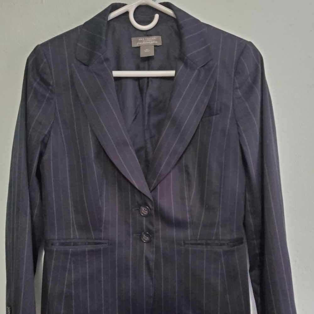 Ann Taylor Petite Size 4 Blazer